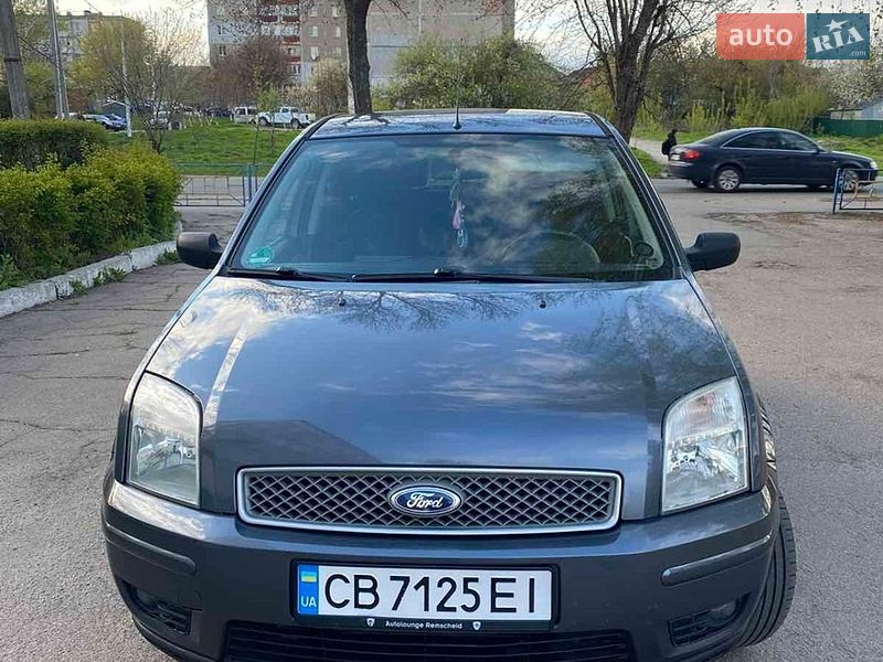 Хэтчбек Ford Fusion 2005 в Нежине