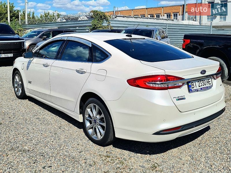 Седан Ford Fusion 2017 в Кременчуге