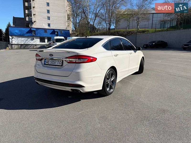 Седан Ford Fusion 2017 в Днепре