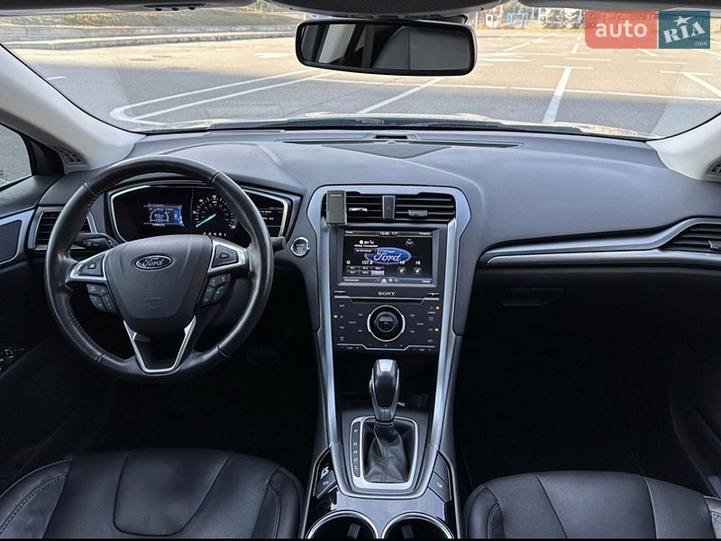 Седан Ford Fusion 2013 в Снятине