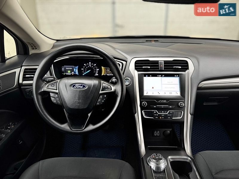Седан Ford Fusion 2018 в Киеве