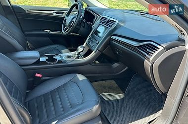 Седан Ford Fusion 2016 в Чернигове