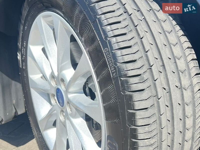 Седан Ford Fusion 2018 в Хмельницком