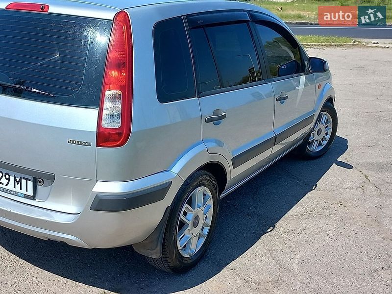 Хэтчбек Ford Fusion 2008 в Николаеве