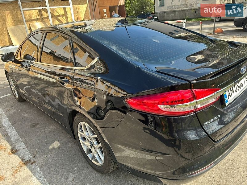 Седан Ford Fusion 2017 в Киеве