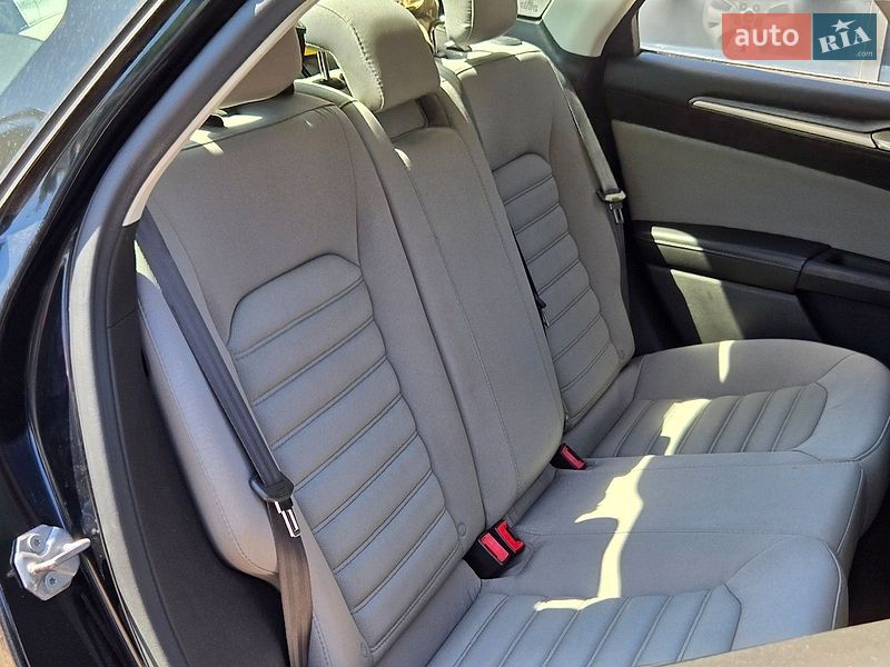 Седан Ford Fusion 2014 в Києві