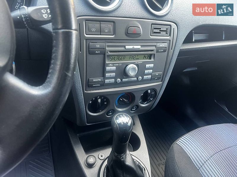 Хэтчбек Ford Fusion 2009 в Кременчуге