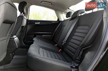 Седан Ford Fusion 2018 в Дрогобыче