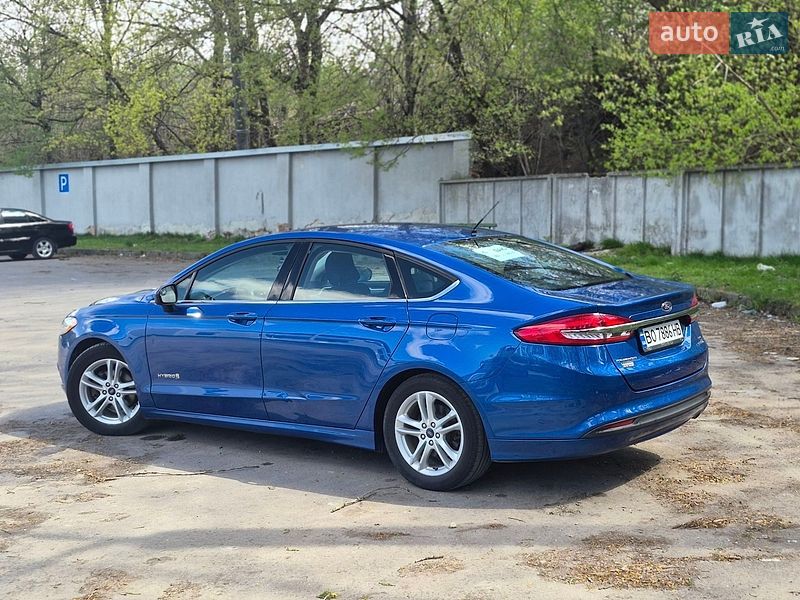 Седан Ford Fusion 2017 в Тернополе
