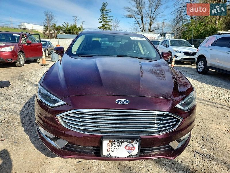 Седан Ford Fusion 2017 в Львове