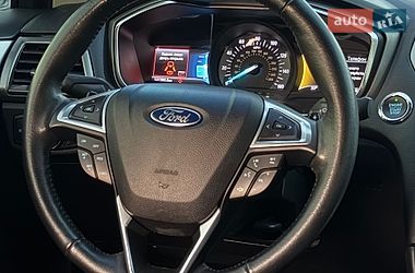 Седан Ford Fusion 2016 в Харькове