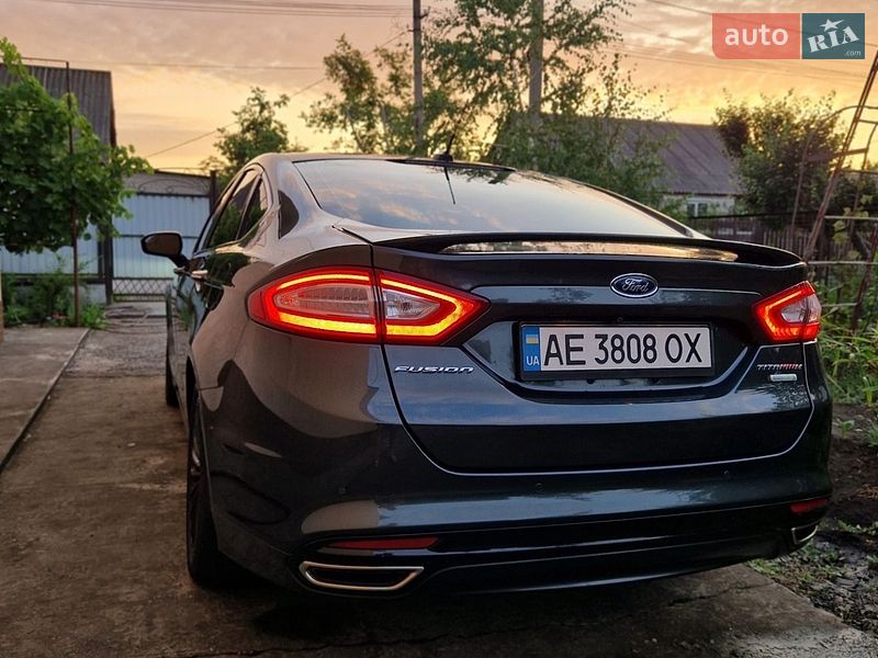 Седан Ford Fusion 2015 в Кривом Роге