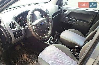 Хетчбек Ford Fusion 2008 в Вишгороді