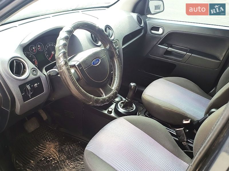 Хетчбек Ford Fusion 2008 в Вишгороді