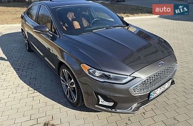 Седан Ford Fusion 2019 в Вінниці