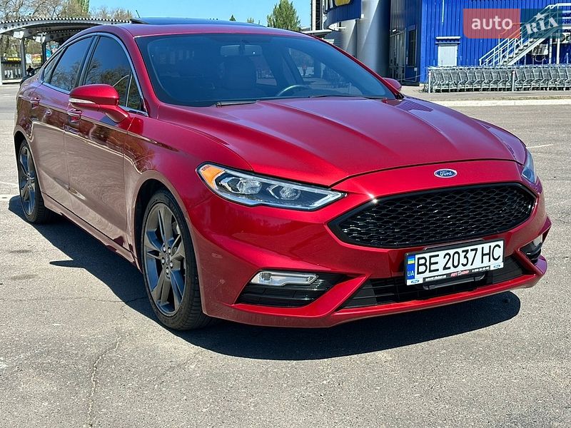 Седан Ford Fusion 2016 в Николаеве