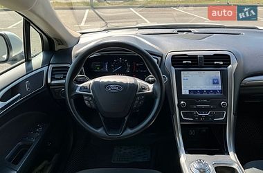 Седан Ford Fusion 2019 в Києві