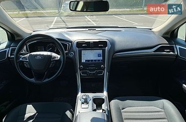 Седан Ford Fusion 2019 в Києві