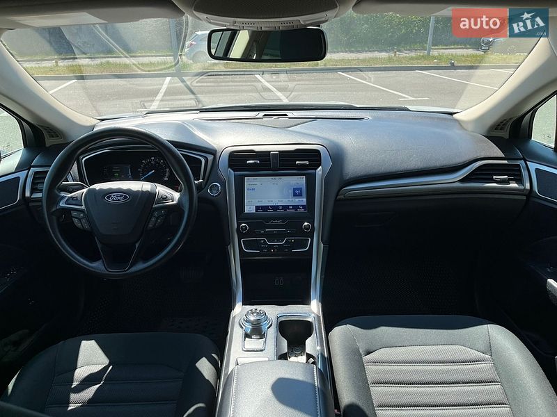Седан Ford Fusion 2019 в Києві