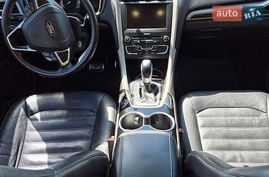 Седан Ford Fusion 2016 в Тернополі