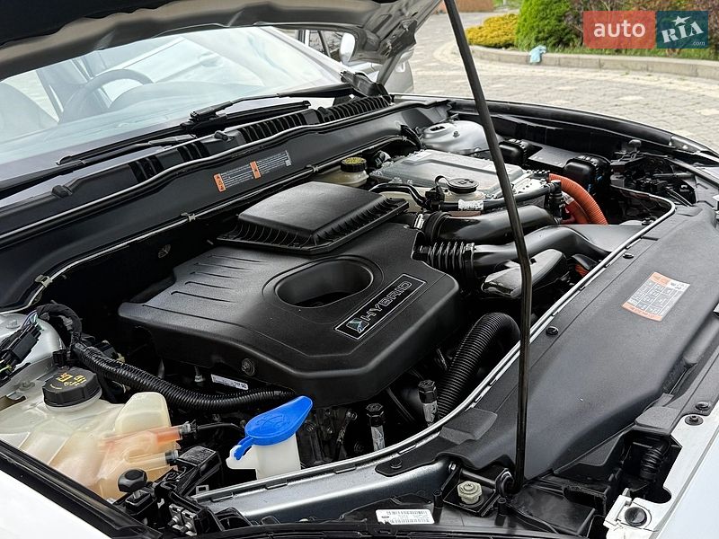 Седан Ford Fusion 2016 в Дрогобичі