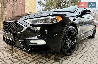 Седан Ford Fusion 2016 в Днепре