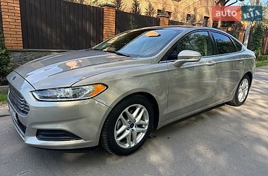 Седан Ford Fusion 2015 в Вінниці