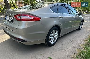 Седан Ford Fusion 2015 в Вінниці
