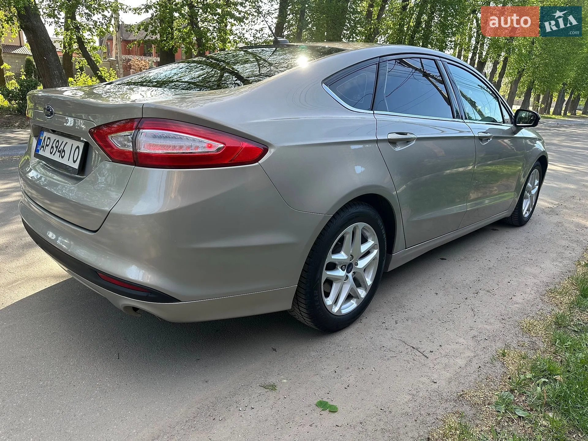 2015 Ford Fusion - мініатюра 9