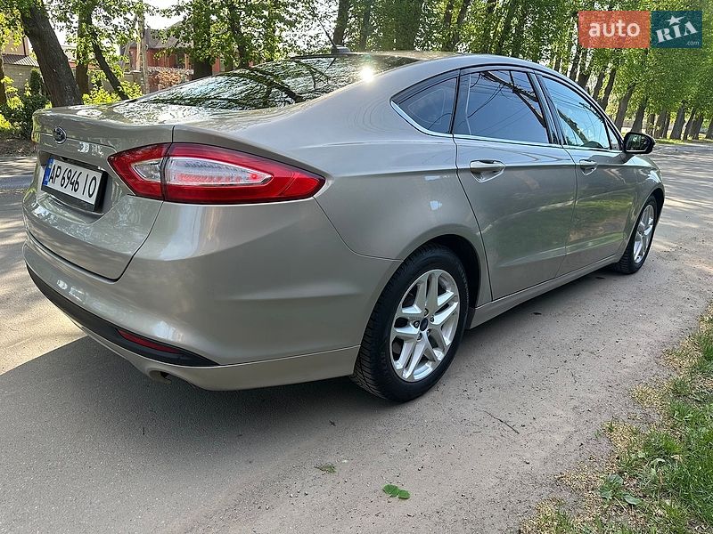 Седан Ford Fusion 2015 в Вінниці