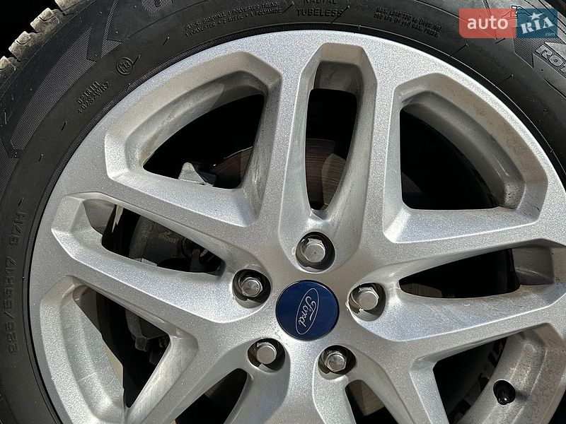 Седан Ford Fusion 2015 в Вінниці