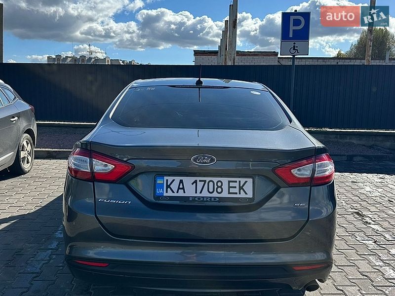 Седан Ford Fusion 2016 в Білій Церкві