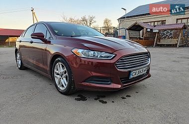 Седан Ford Fusion 2015 в Лисянці