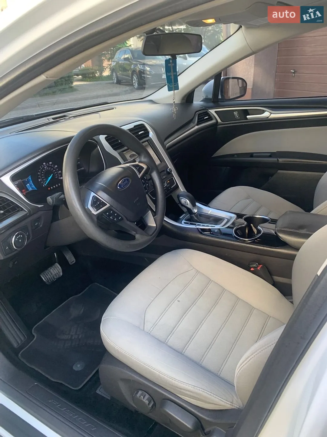 2014 Ford Fusion - мініатюра 17