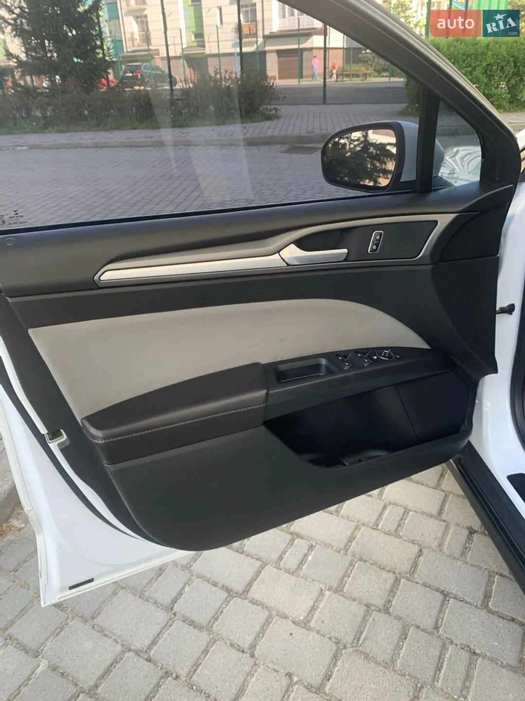 2014 Ford Fusion - мініатюра 18