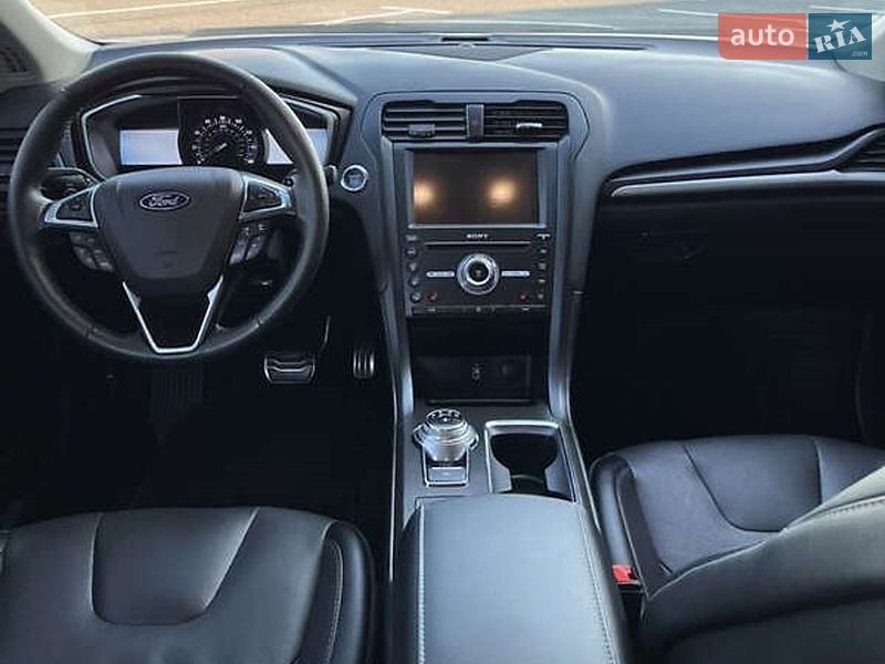 Седан Ford Fusion 2018 в Киеве
