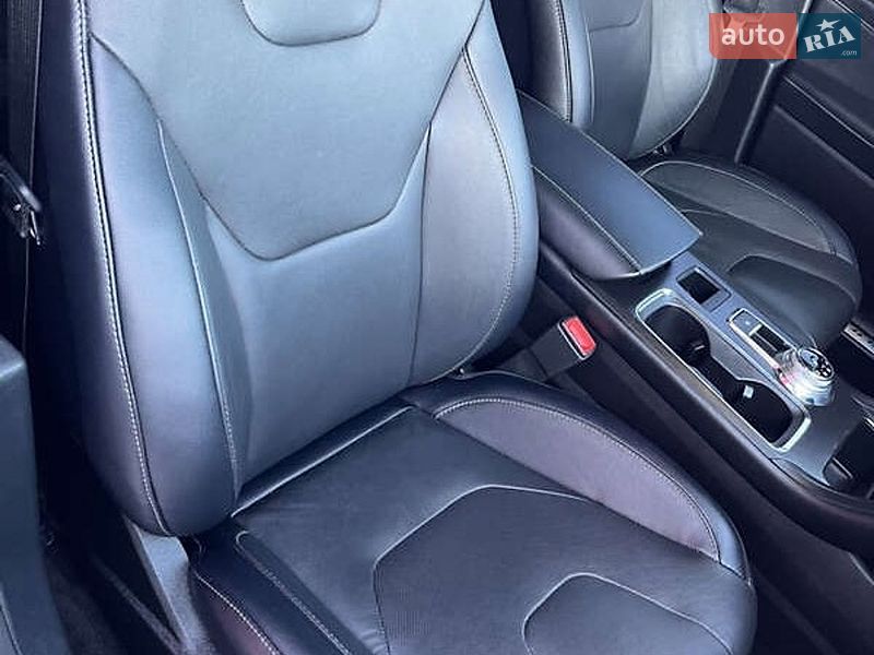 Седан Ford Fusion 2018 в Киеве