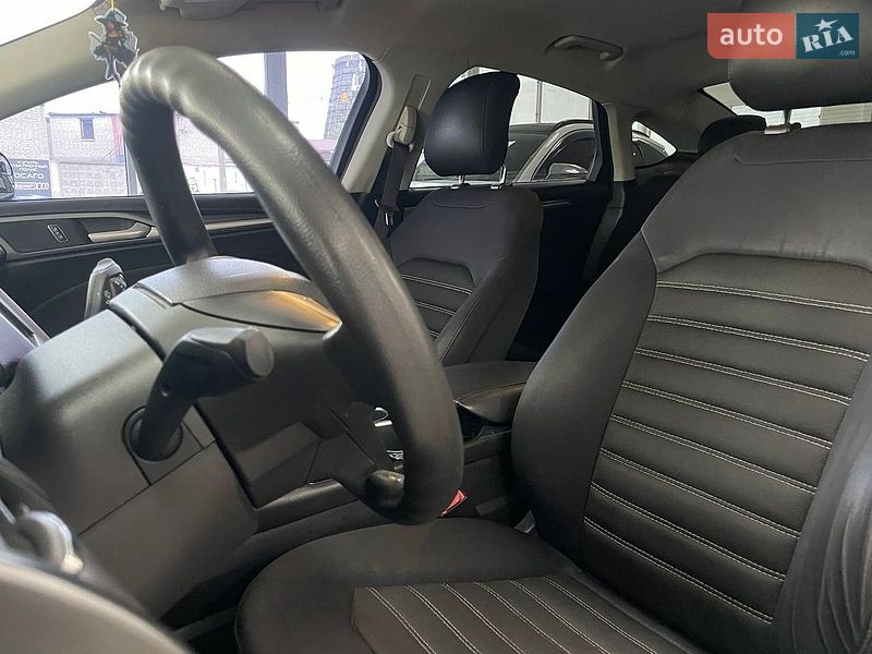 Седан Ford Fusion 2013 в Киеве