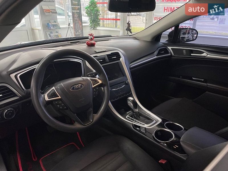 Седан Ford Fusion 2013 в Киеве