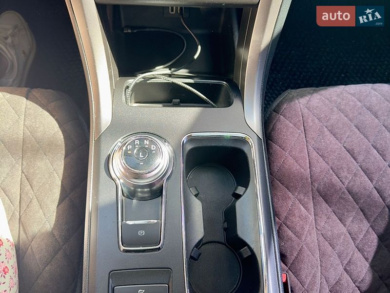 Седан Ford Fusion 2019 в Святопетрівське фото 28 Седан Ford Fusion 2019 в Святопетрівське