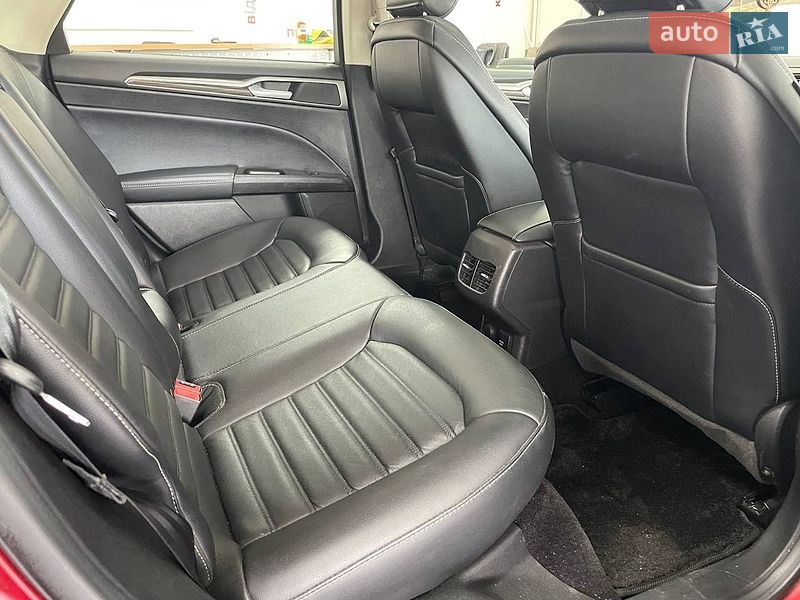 Седан Ford Fusion 2016 в Киеве