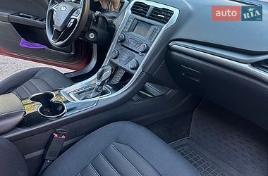 Седан Ford Fusion 2014 в Полтаві