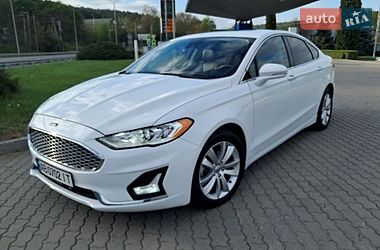 Седан Ford Fusion 2019 в Могилев-Подольске