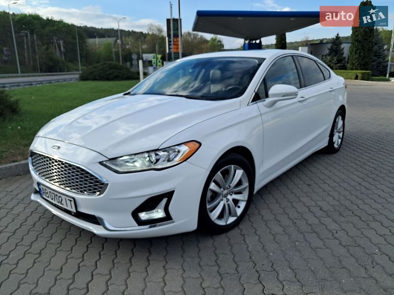 Седан Ford Fusion 2019 в Могилев-Подольске