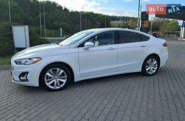 Седан Ford Fusion 2019 в Могилев-Подольске