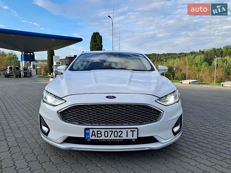 Седан Ford Fusion 2019 в Могилев-Подольске