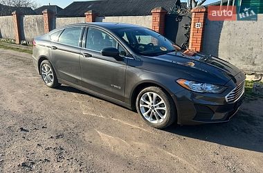 Седан Ford Fusion 2018 в Конотопі