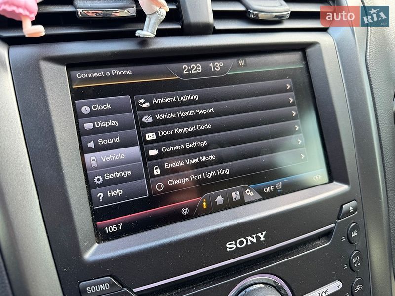 Седан Ford Fusion 2016 в Умані