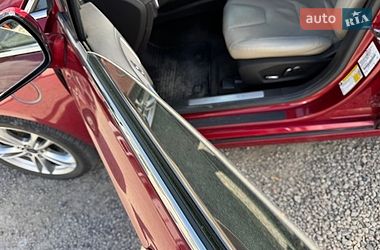Седан Ford Fusion 2016 в Умані