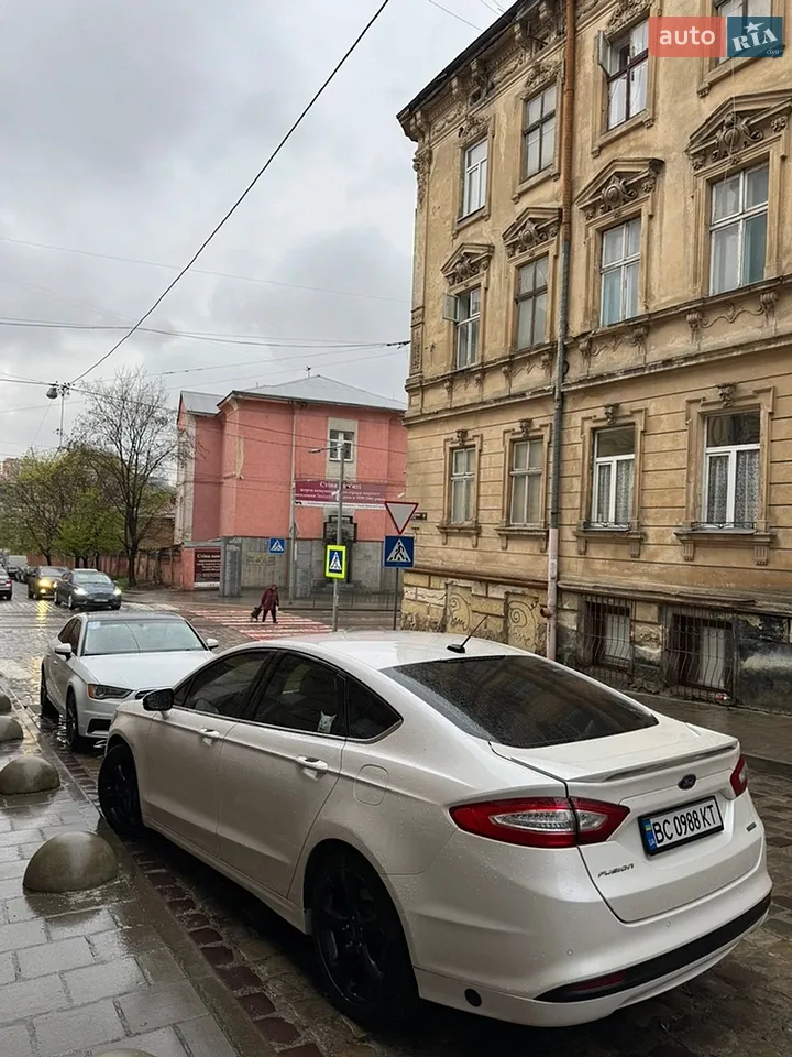 2013 Ford Fusion - мініатюра 34
